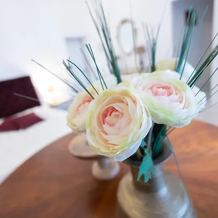 Morosoli Palace Bed & Breakfast