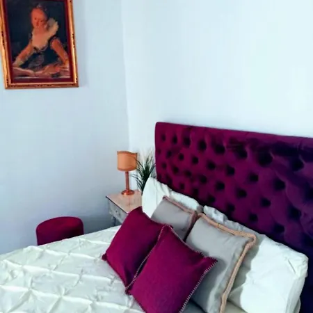 Morosoli Palace Nocleg ze śniadaniem 3*